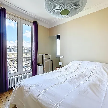 Bright In Mouzaia 19th Arrondissement Parigi